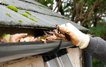 gutter cleaning Crombie, Fife